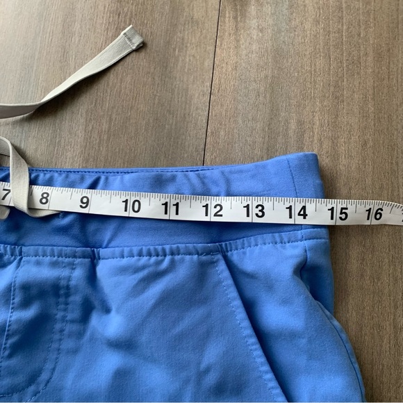 FIGS womens Zamora cargo jogger scrubs blue size small - Picture 9 of 9